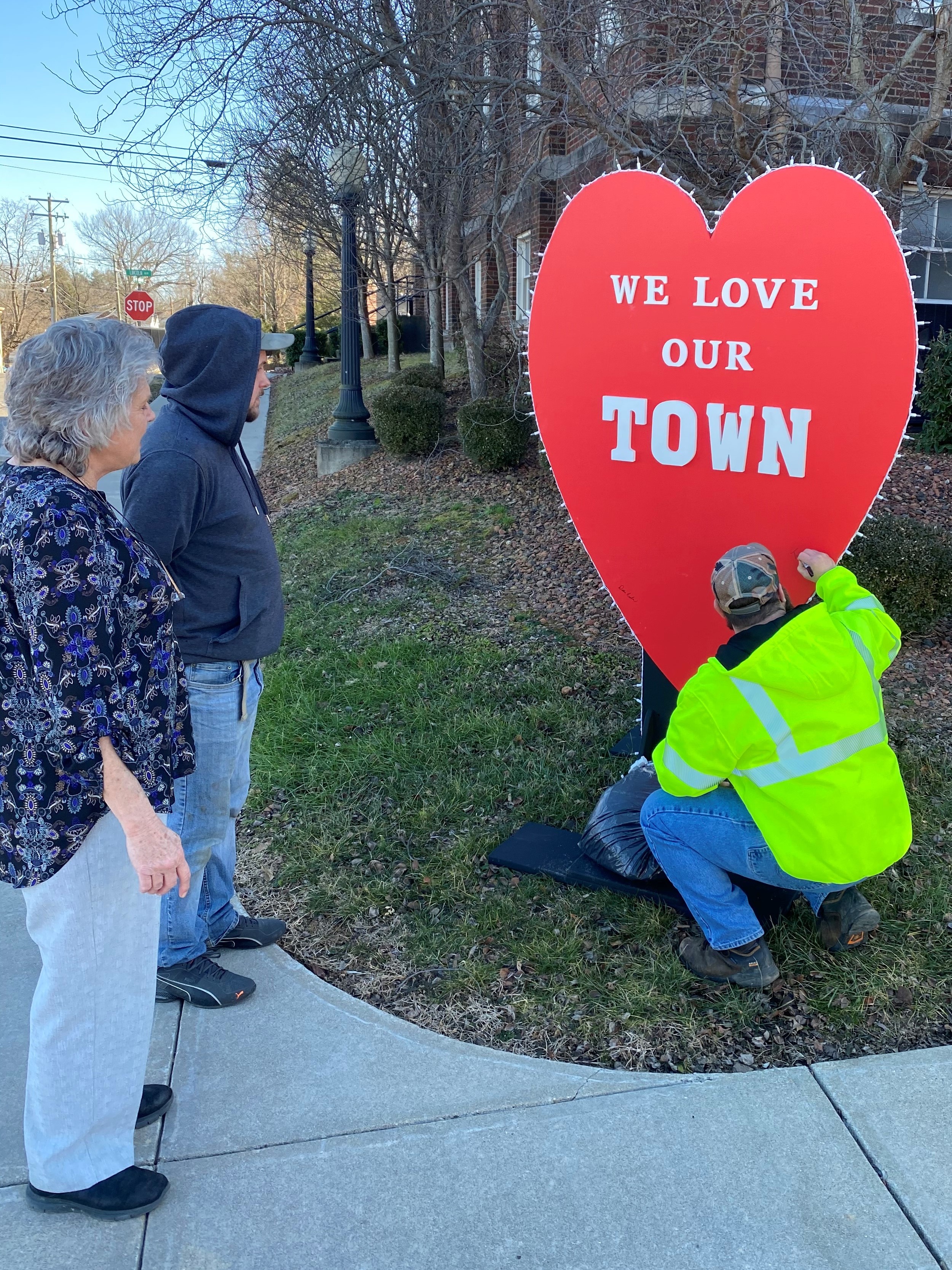 Come sign the Heart!